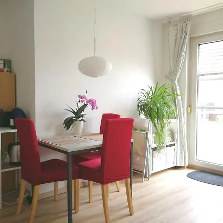 Апартаменты Quiet City-apt, 4min City-center, 18min Fair Nuernberg!!! Нюрнберг