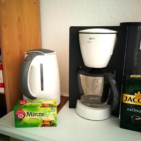 Quiet City-apt, 4min City-center, 18min Fair Nürnberg!!! Apartamento Núremberg