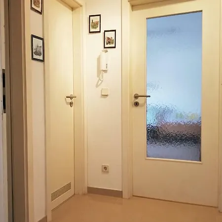 Quiet City-apt, 4min City-center, 18min Fair Nuernberg!!! * Nürnberg