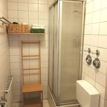 Lejlighed Quiet City-apt, 4min City-center, 18min Fair Nuernberg!!! *