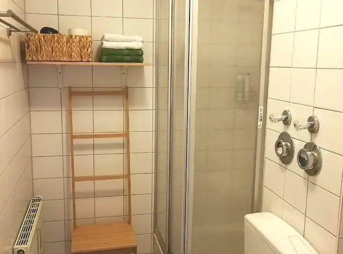 Daire Quiet City-apt, 4min City-center, 18min Fair Nuernberg!!! *